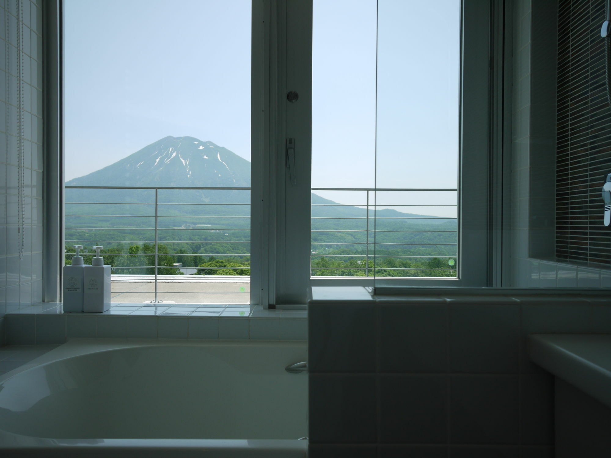 Niseko Central - Youtei Tracks Kutchan Exterior foto